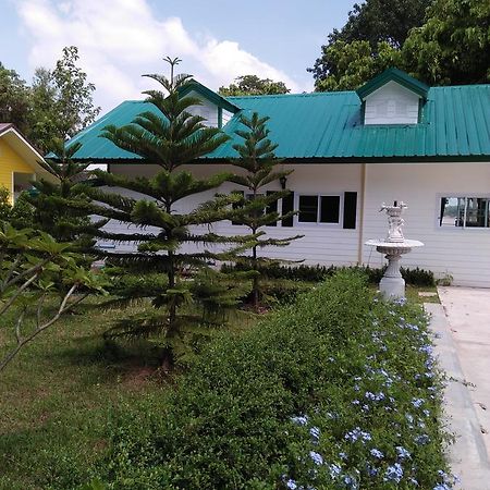 Bo Tree Cottage On The River Mukdahan Eksteriør bilde