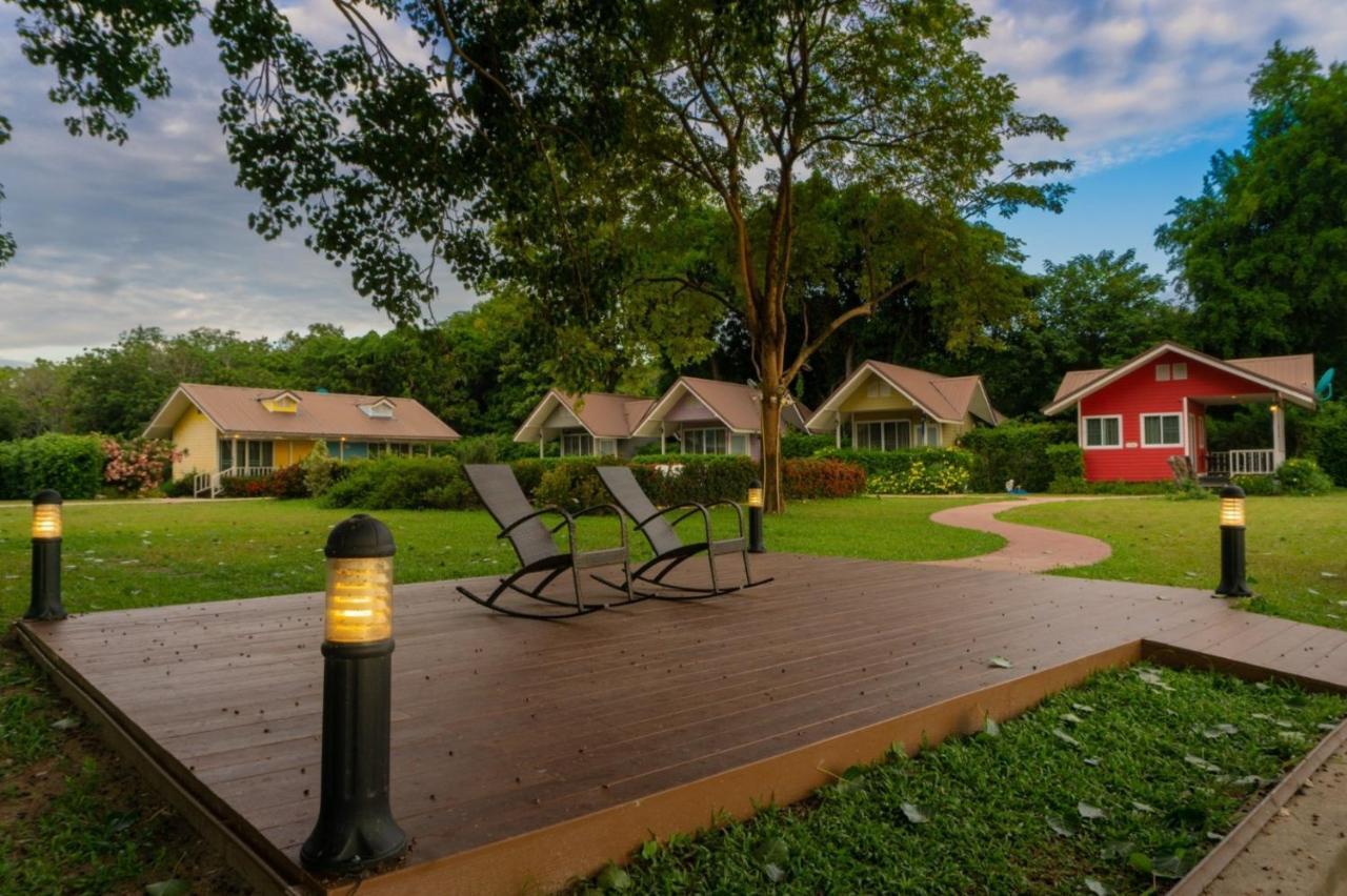 Bo Tree Cottage On The River Mukdahan Eksteriør bilde