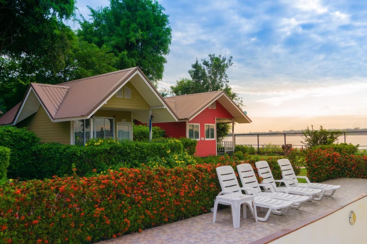 Bo Tree Cottage On The River Mukdahan Eksteriør bilde