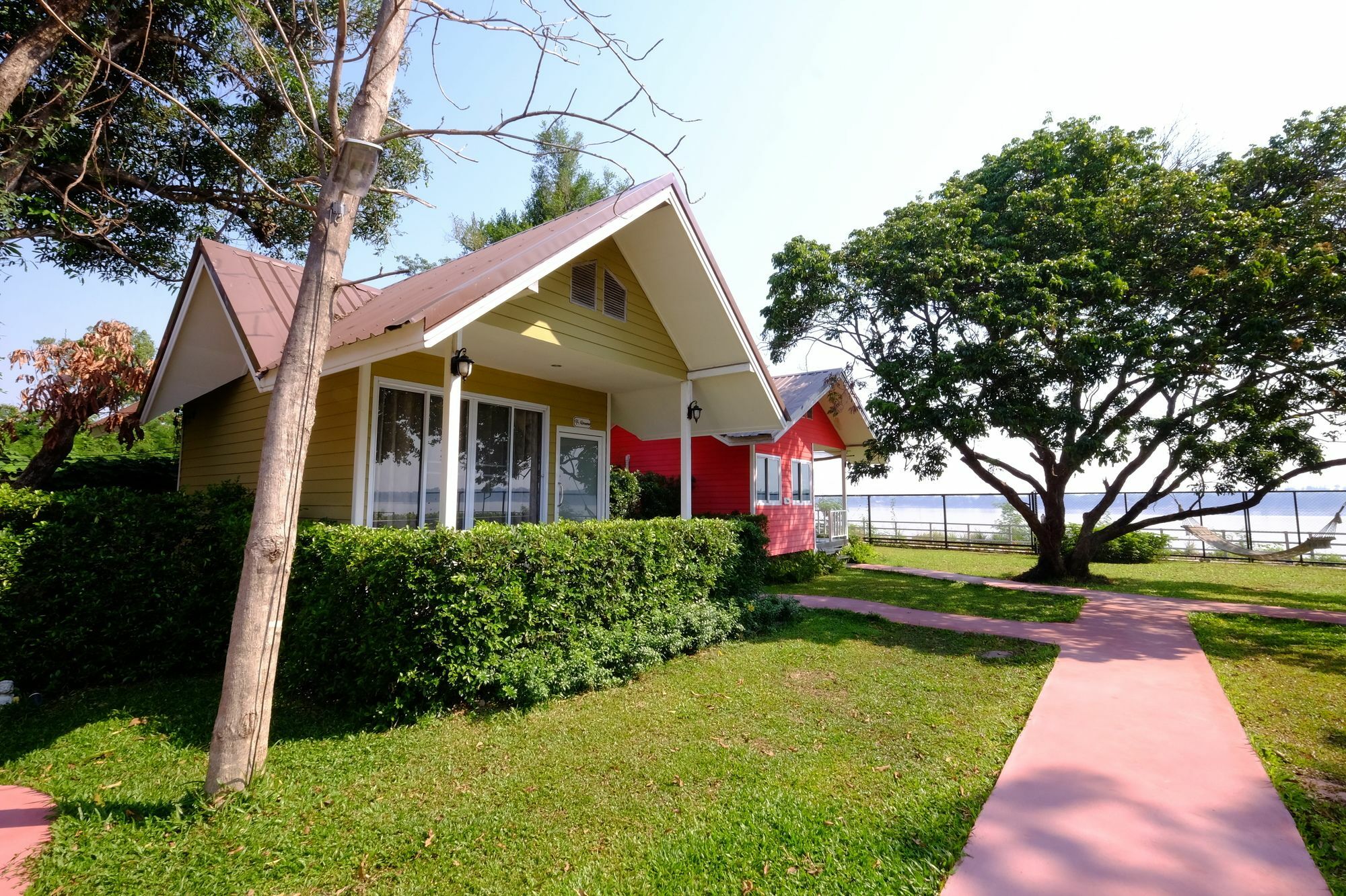 Bo Tree Cottage On The River Mukdahan Eksteriør bilde